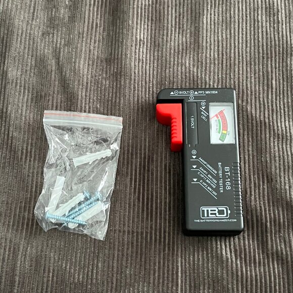 Battery Organizer and Tester - Picture 3 of 3